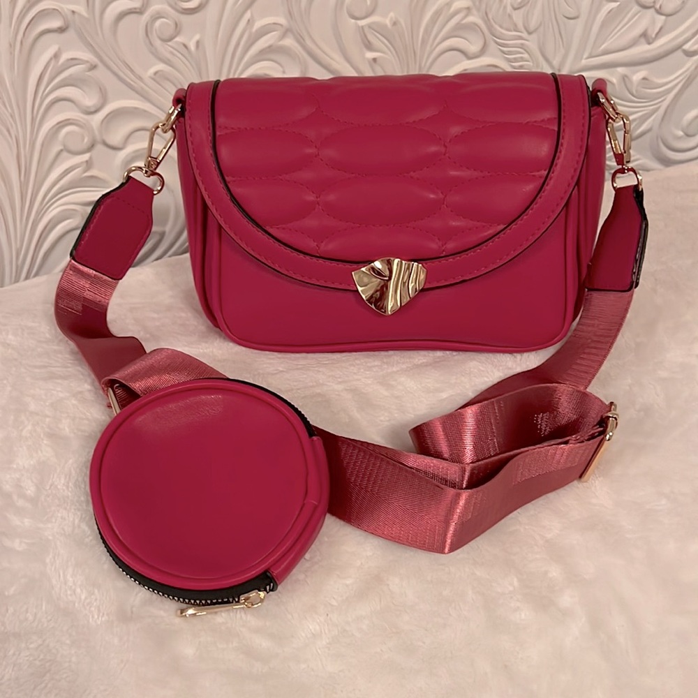 Beautiful Fuchsia Crossbody Bag With Pouch.